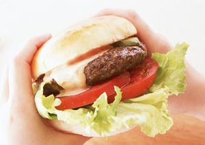 沖縄の美味しさが詰まった「株式会社 ジミー 那覇店」の魅力